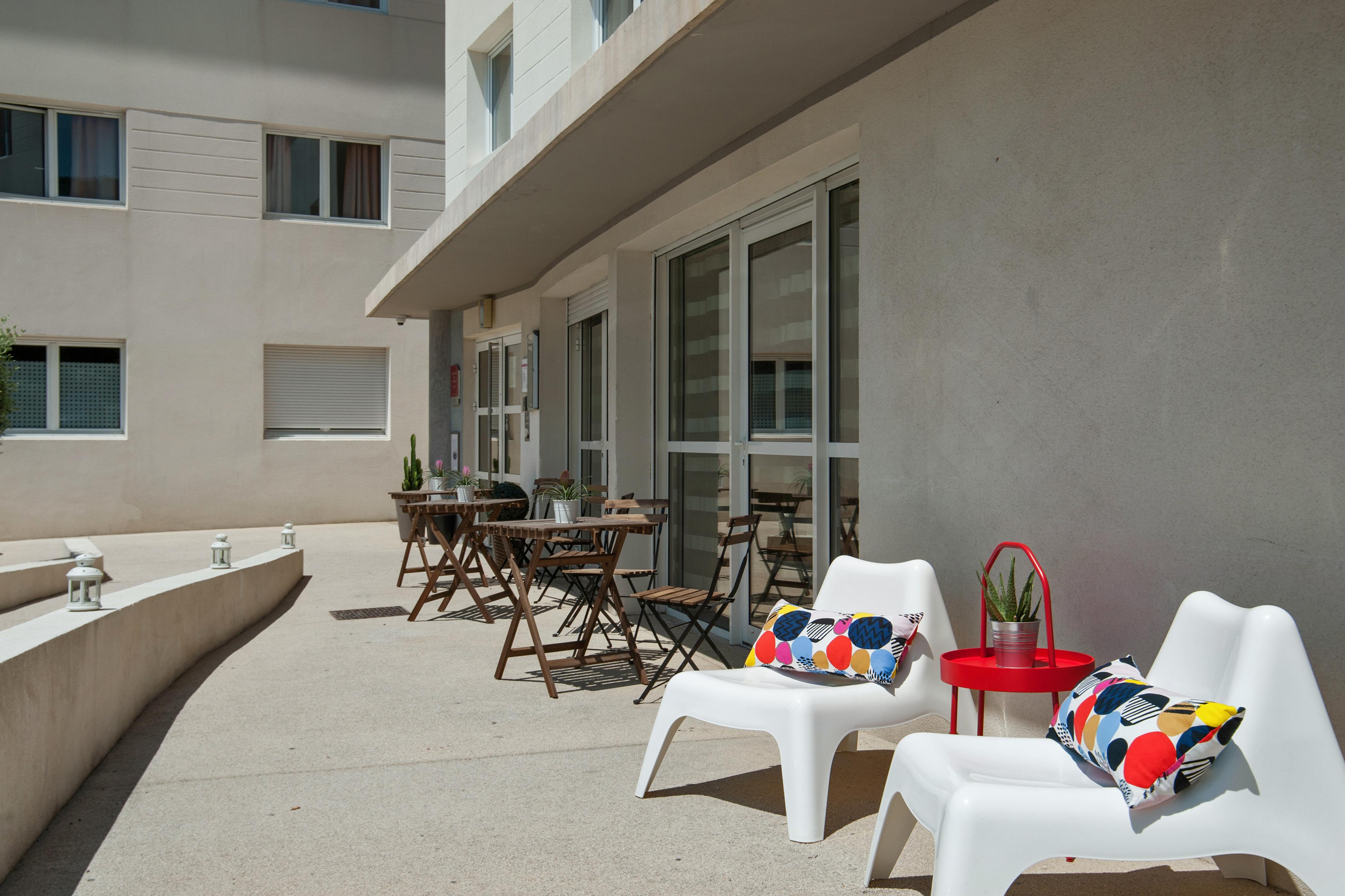 Appart'City Classic Marseille Aeroport - Vitrolles Vitrolles  Exterior photo
